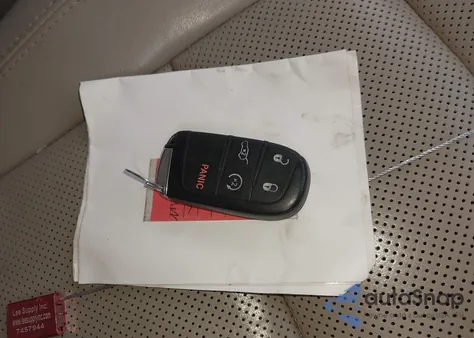 2014 Jeep Grand Cherokee Overland из США, поврежденный, VIN 1C4RJFCG9EC555440